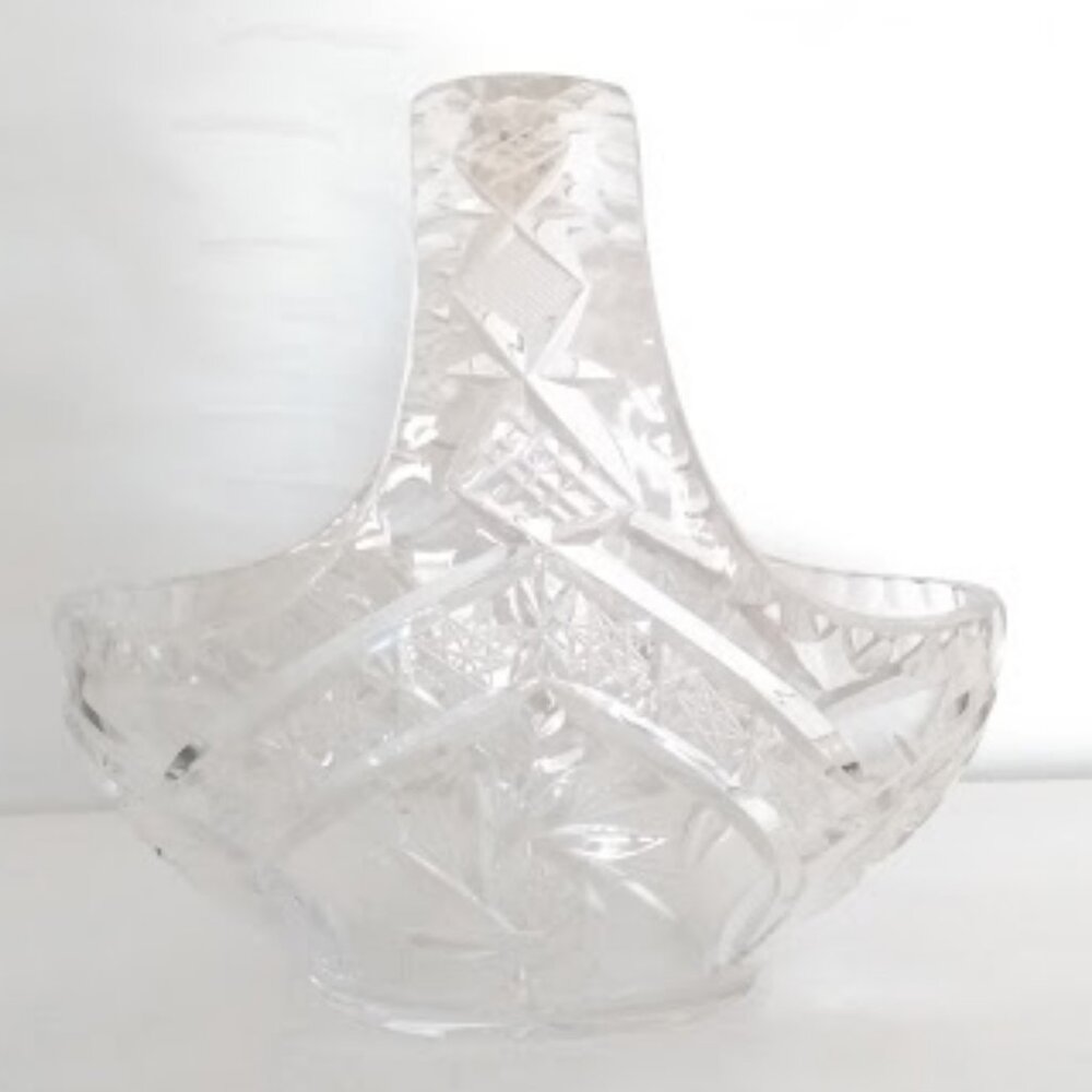 Vintage Clear Lead Crystal Glass Starburst Pinwheel Cut Basket With Handle 6"